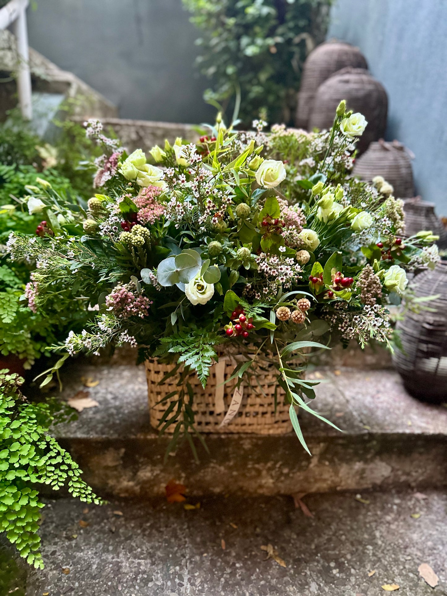 Cesta Baúl Grande con Flores de Otoño