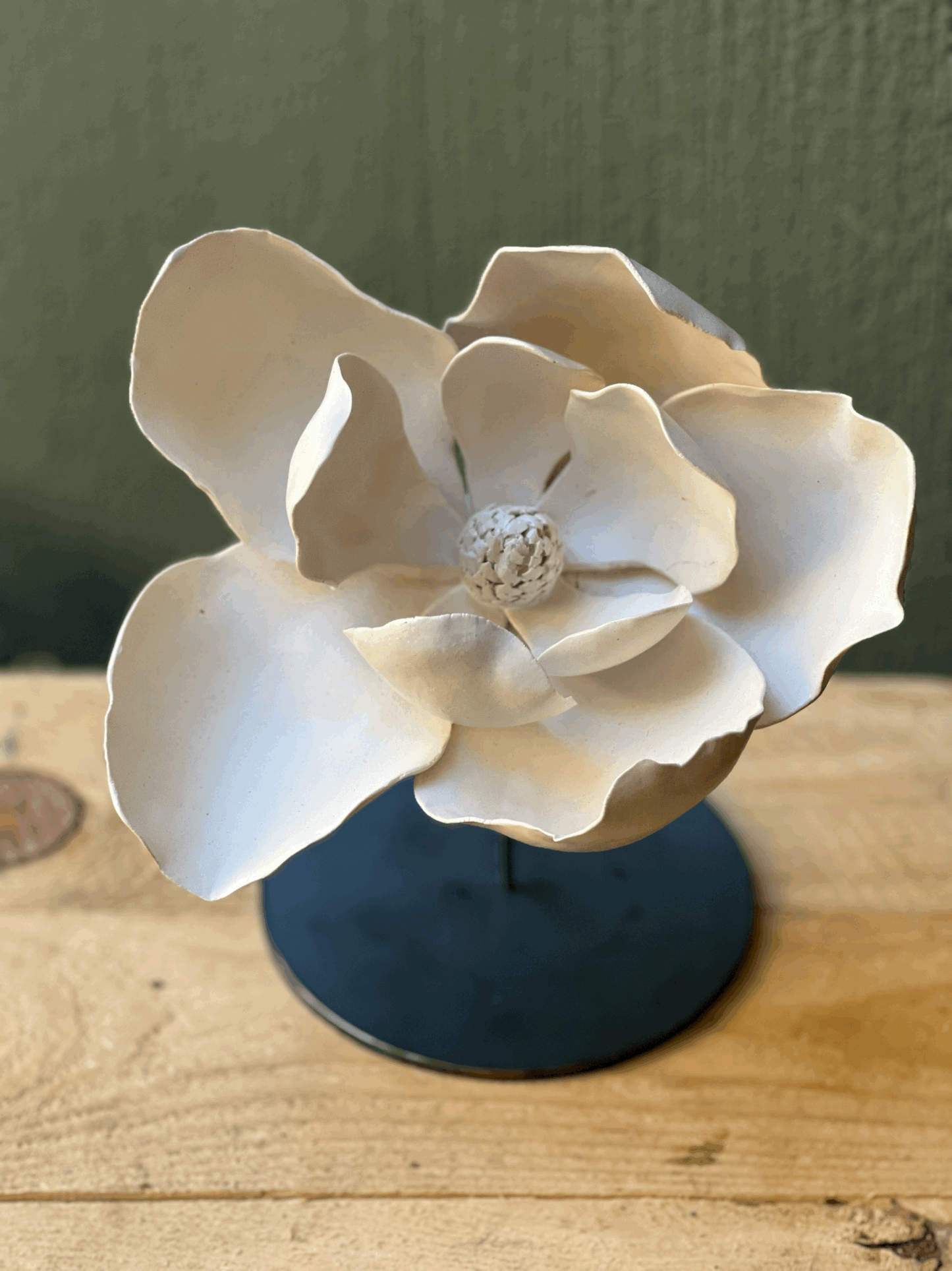 Magnolia Grandiflora SAI CERAMICS