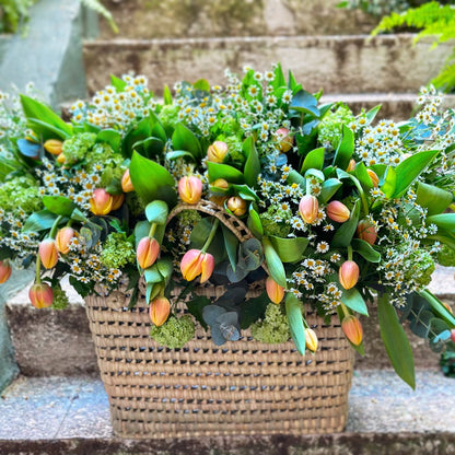 XXL Large Spring Flower Trunk Basket with Flowers